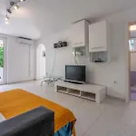 Apartment 24