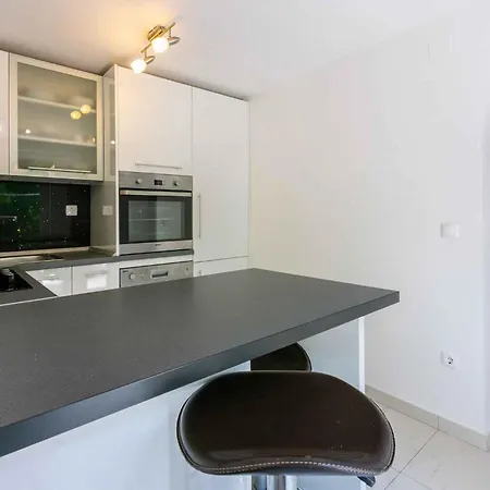 24 Apartmán *