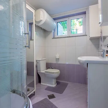 24 Apartmán *